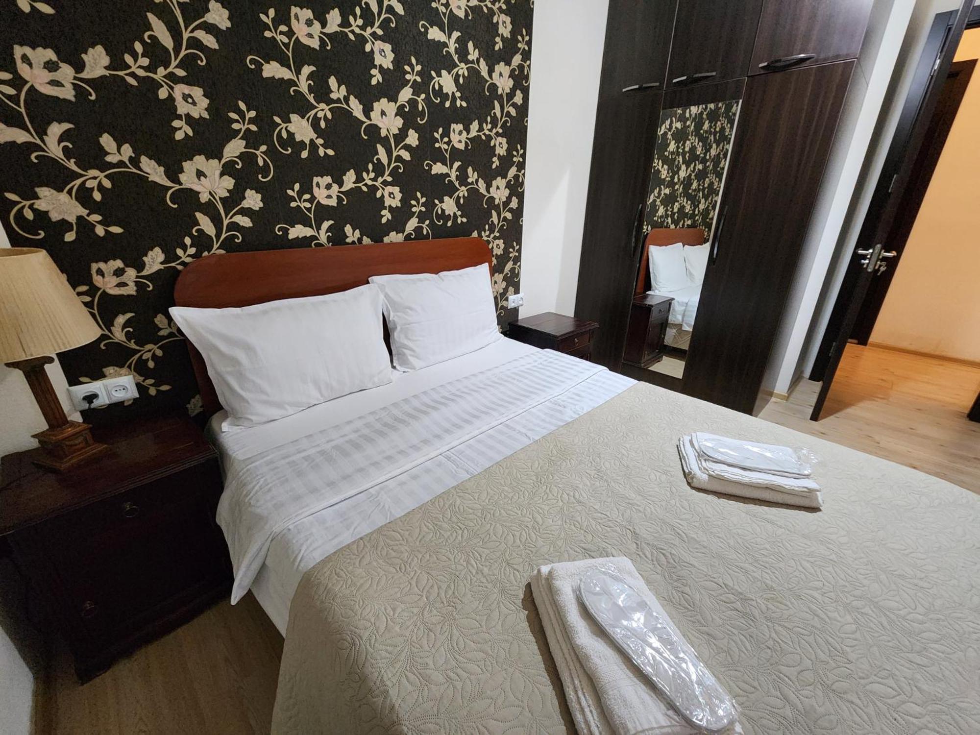Vake-Saburtalo Hillside Apartman Tbiliszi Kültér fotó