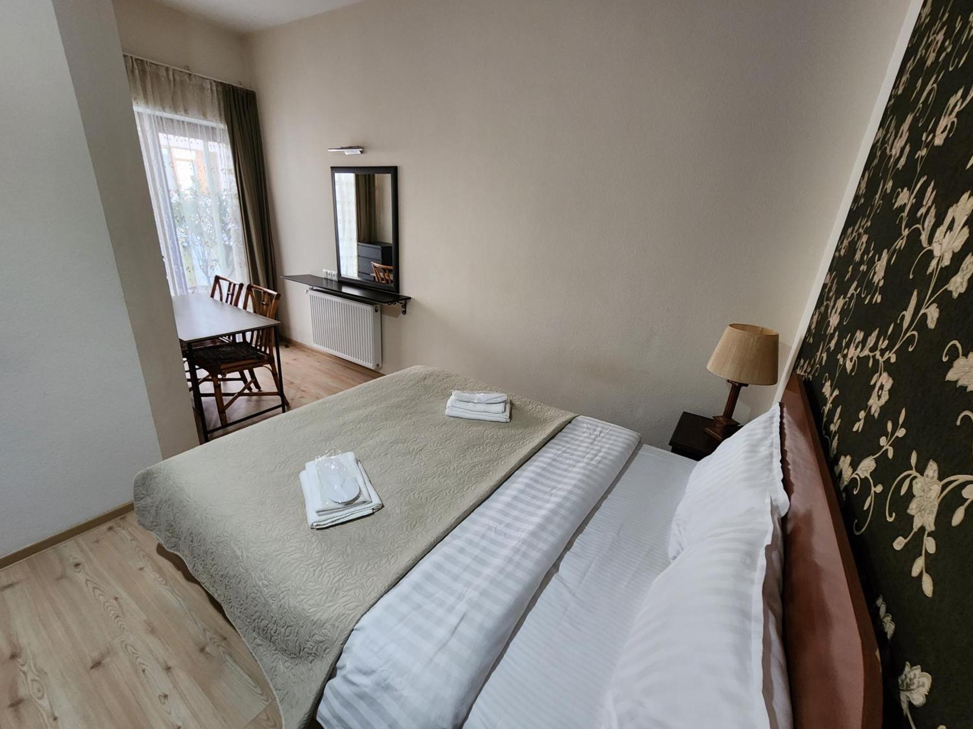 Vake-Saburtalo Hillside Apartman Tbiliszi Kültér fotó